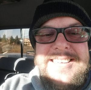 Meet your Posher, Gregory